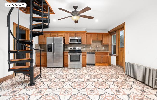 3 beds, 2 baths, $5,350, Unit UNIT1