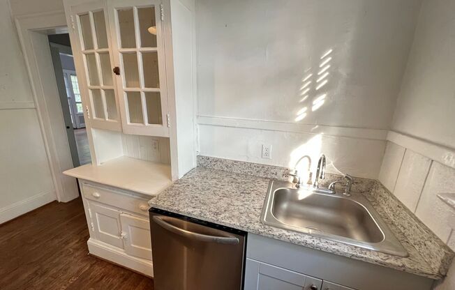 1 bed, 1 bath, 800 sqft, $1,825, Unit 1219-10