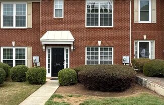Cozy & Spacious 3BR 2 Bath Home in Lithonia!