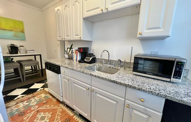 1 bed, 1 bath, 900 sqft, $2,095, Unit 1229-D4