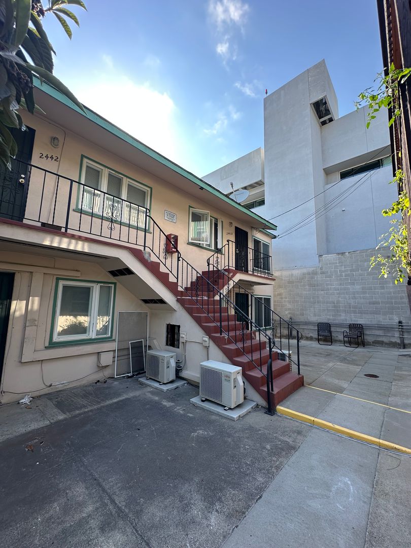 2438-2446 India Street