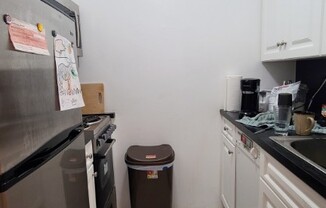 856 8 AVE