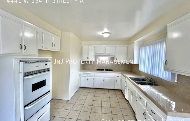 4441 W 134 ST