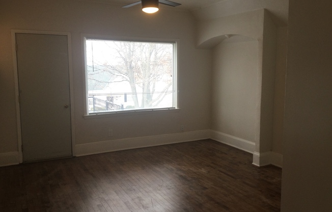 4368-4368A N 17th St