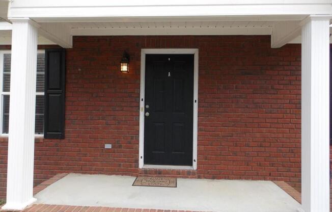 305 STERLING CT