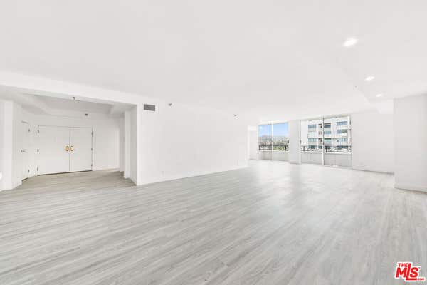 4 beds, 4 baths, 3,714 sqft, $12,950, Unit 1501