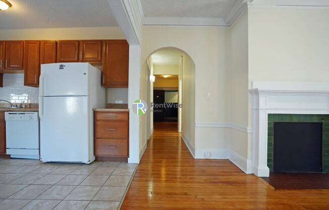 24 Hamilton Rd #1