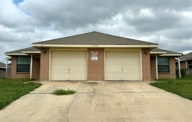 3 beds, 2 baths, 1,141 sqft, $1,195