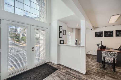 Brookhaven Apartments
