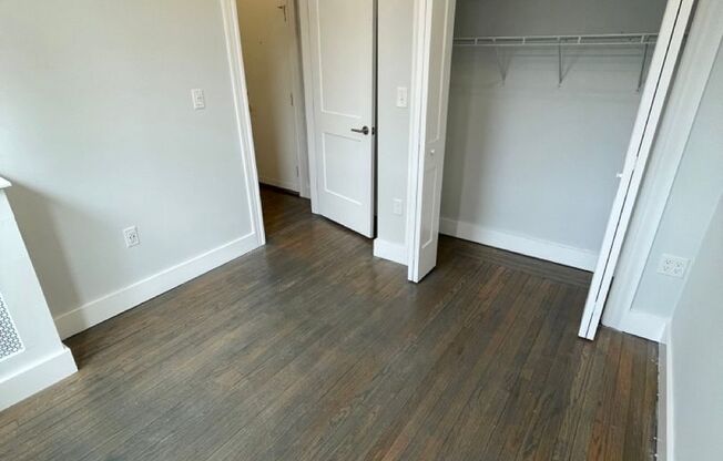 Avl NOW No Fee!  Sunny, renovated 1BR in the heart of the Fenway!