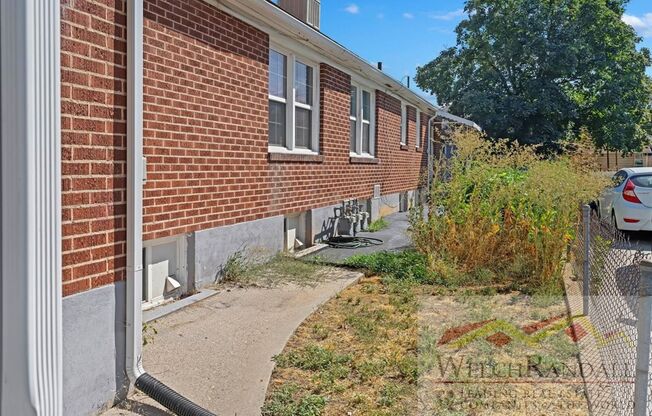 3 beds, 1 bath, $1,445