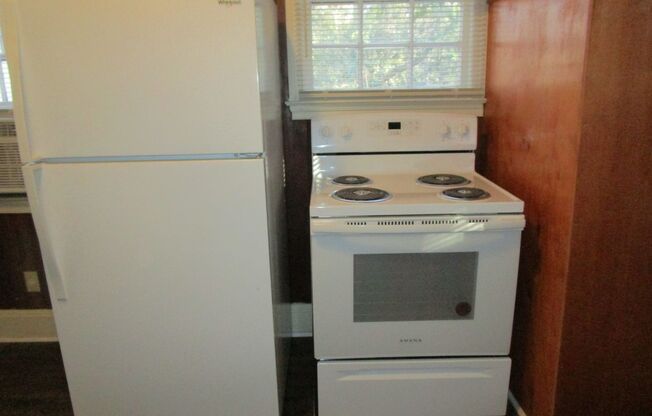 2 beds, 1 bath, $950