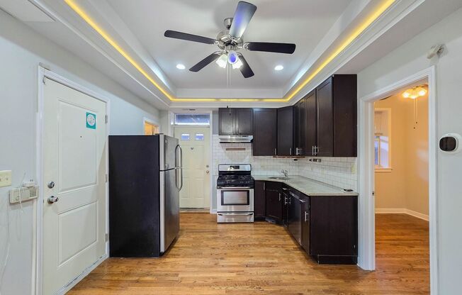 1 bed, 1 bath, 445 sqft, $1,925, Unit 853-3S