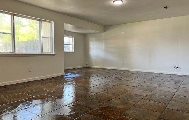 $1,200.00 move-in-special