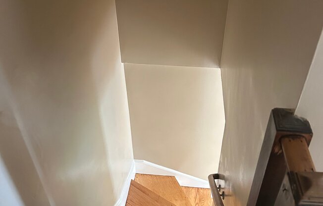 27 SOUTHMERE RD