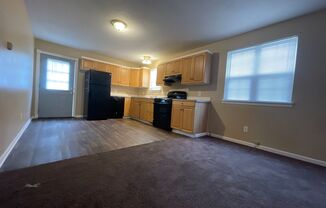 3 beds, 2 baths, $1,350