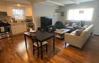 381 Sumner