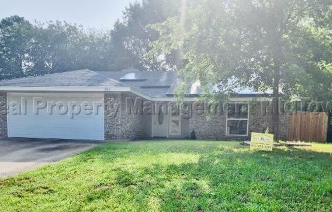 Charming Home in Established Community in N Arlington
