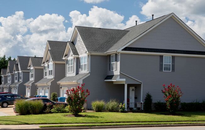 The Commons at Town Center Apartments