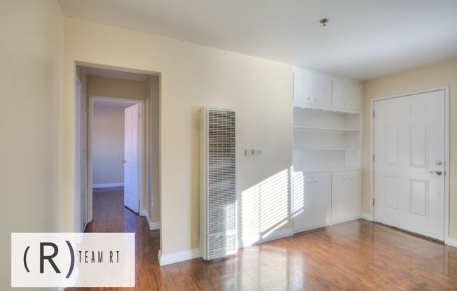 2 beds, 1 bath, $2,180, Unit #F