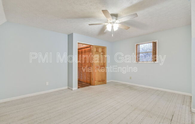 3 beds, 2 baths, 1,248 sqft, $1,750