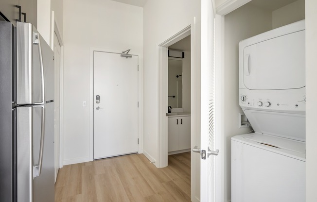 Entryway in Studio Apartment Homes