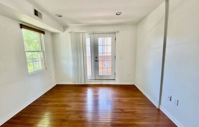 1 bed, 1 bath, $1,600