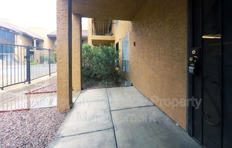 1831 W MULBERRY DR