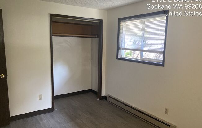 2102 E Dalke