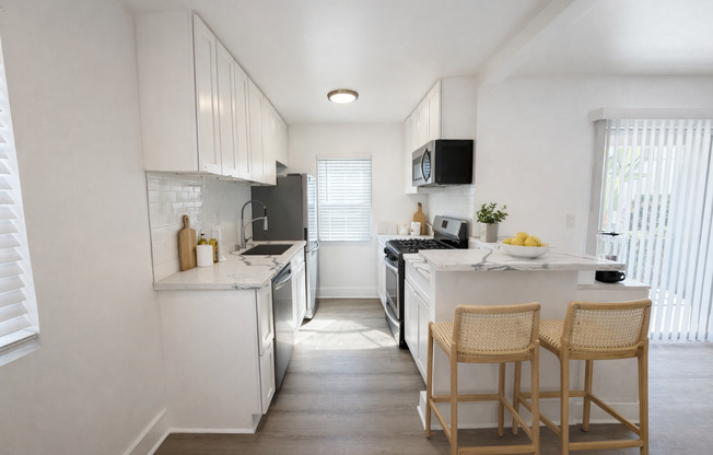 Runyon Canyon Properties, LLC (1641 N. Poinsettia Place)