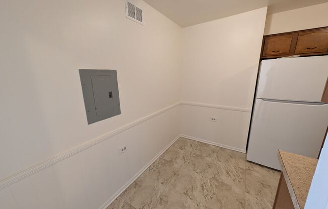 3 beds, 2 baths, 1,100 sqft, $2,995, Unit 601