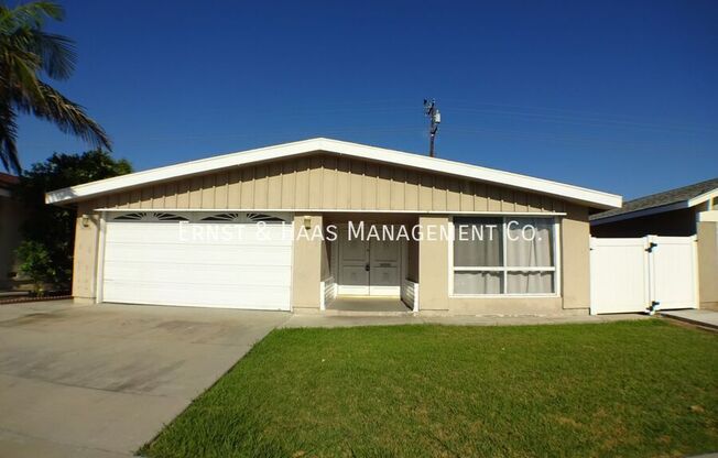5122 MDW WOOD AVE