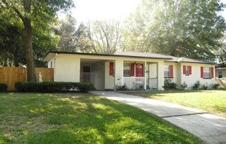 Great 3 Bedroom 2 Bath in Prime Location!