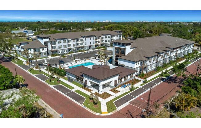 1 bed, 1 bath, 836 sqft, $1,699, Unit B1-305