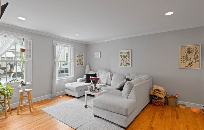 57 Bartlett Street