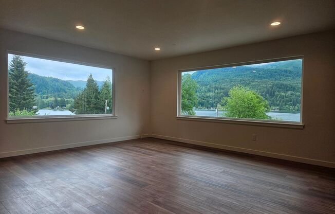 705 W Lake Samish Drive