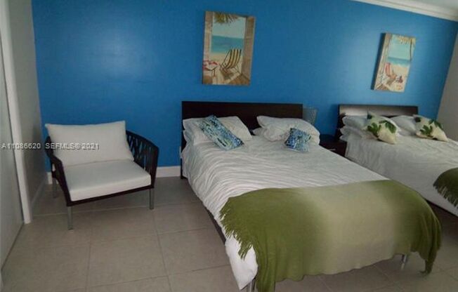 2 beds, 2 baths, 1,350 sqft, $4,500, Unit 5151 Collins Av # 1030