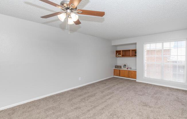 1 bed, 1 bath, 607 sqft, $879