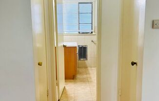 Studio, 1 bath, 600 sqft, $1,300, Unit 3