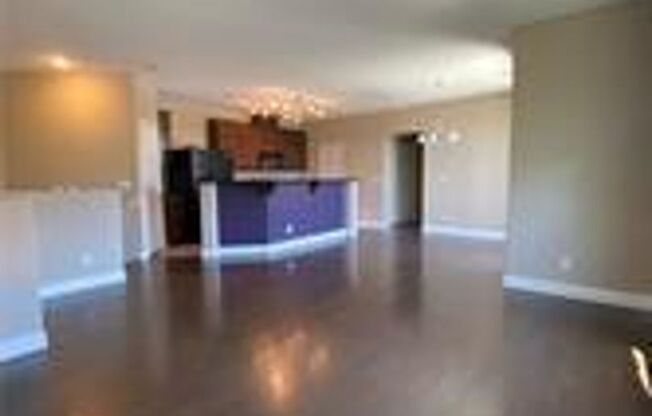 2 beds, 2 baths, $1,895, Unit 169