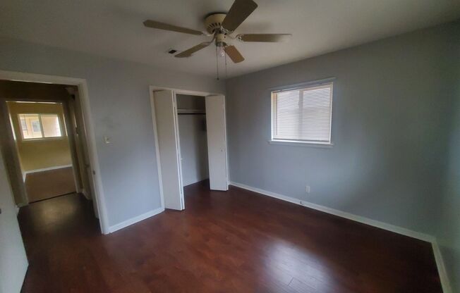 2 beds, 1 bath, $850