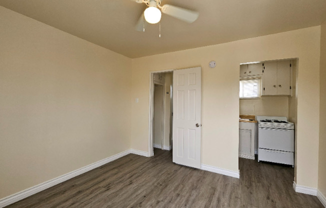 13453 1/4 FILMORE ST