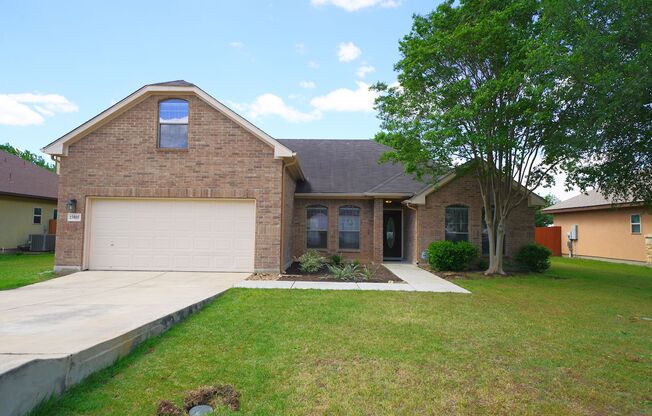Move-In Ready Property Now Available in Selma, TX!