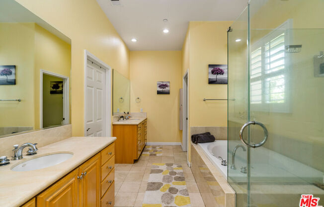 5734 S CELEDON CRK