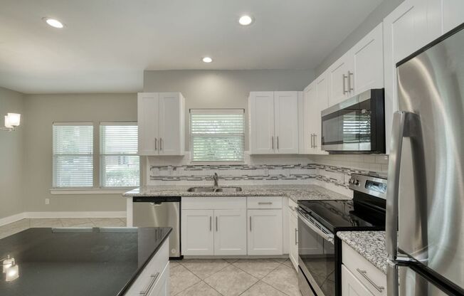 605 Pecan Ave.