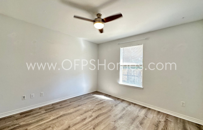 3 beds, 2 baths, $2,200