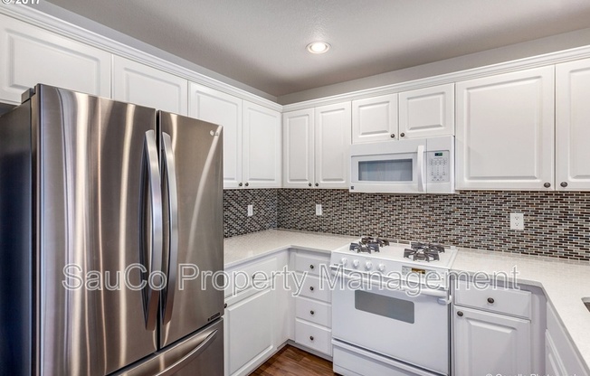 14705 NORTHWEST BENNY DR