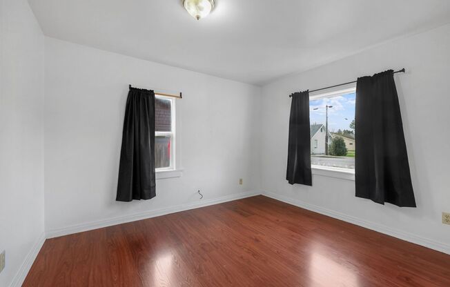 1 bed, 1 bath, $1,600