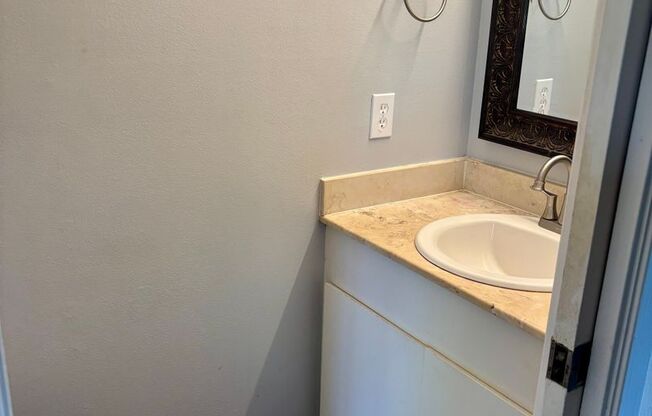 Light and Bright Townhouse in Sought-After Dana Gardens