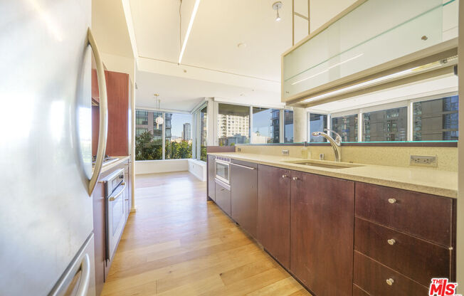 1 bed, 1.8 baths, 1,400 sqft, $3,990, Unit 817